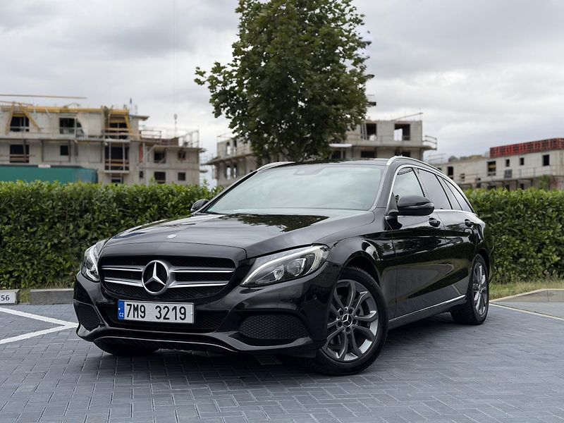 Mercedes-Benz Třídy C (2015) 200d 100 kW / tažné - fotka 1 z 23