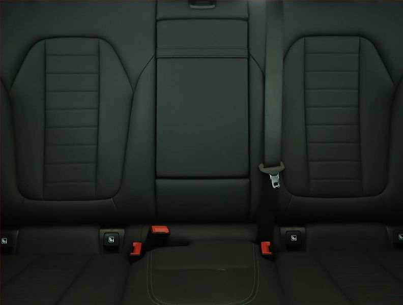 BMW iX3 (2022) 80 kWh, SoH 98% - fotka 10 z 19
