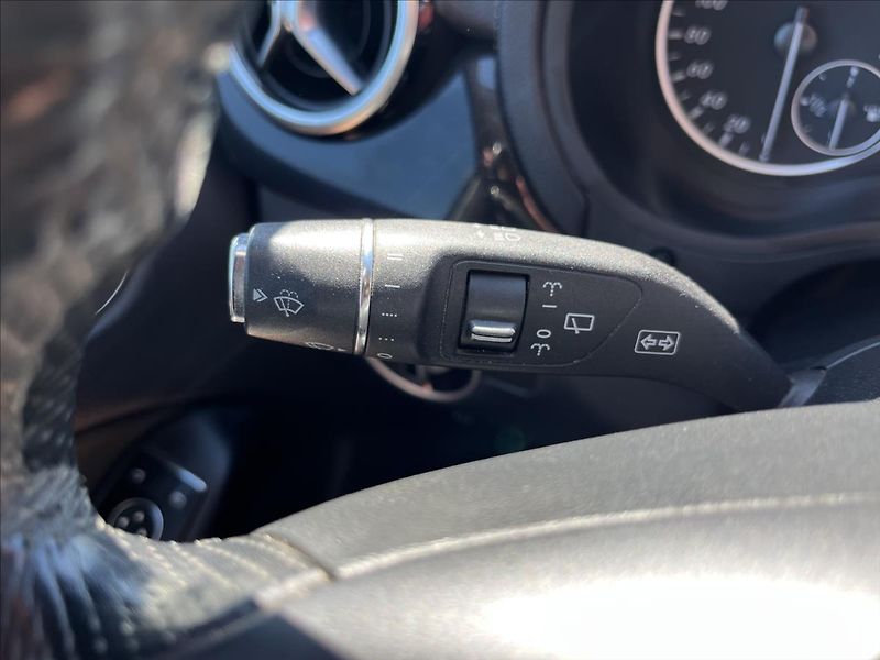 Mercedes-Benz Třídy B 1,8 CDi KLIMA BIXENON SERVIS - fotka 25 z 43