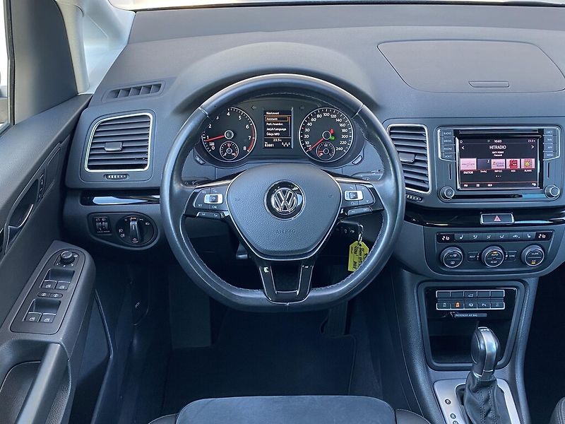 Volkswagen Sharan 1,4 TSI 110 kW Highline DSG - fotka 8 z 27