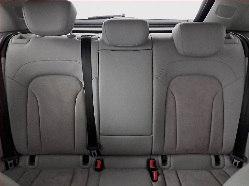 Audi Q3 (2013) 2.0 TDI, 4X4, Automat, Kůže - fotka 10 z 21