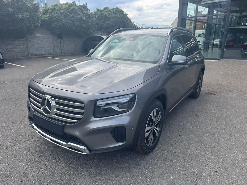 Mercedes-Benz GLB (2025) 200 d 4MATIC - fotka 3 z 29