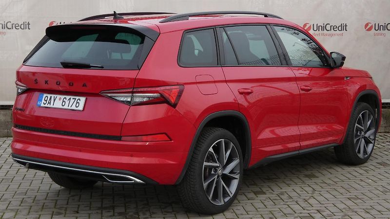 Škoda Kodiaq 2,0 TDI Sportline DSG - fotka 3 z 25