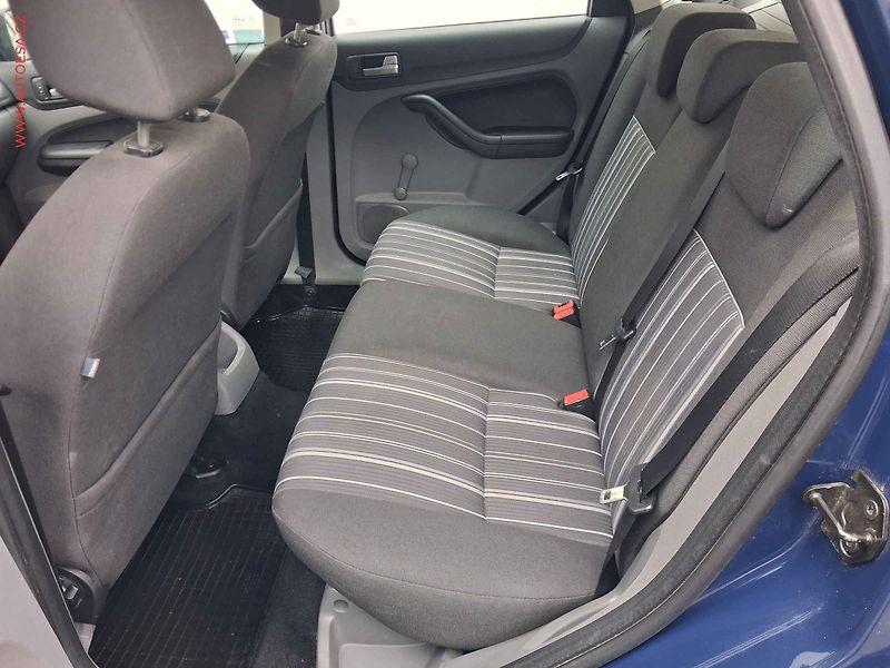 Ford Focus (2008) 1.8 TDCI, ČR, AC, STK8/28 - fotka 10 z 15