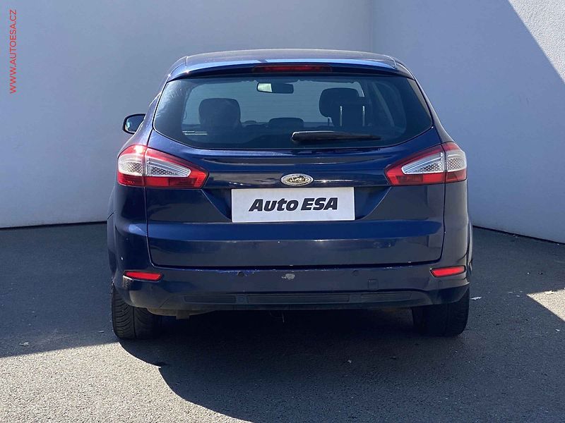 Ford Mondeo (2011) 2.0 TDCI, AC, temp - fotka 5 z 15