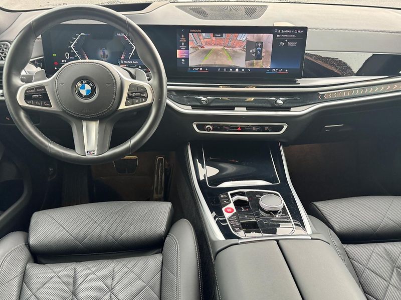 BMW X5 (2024) xDrive30d M SPORT PAKET - fotka 16 z 28