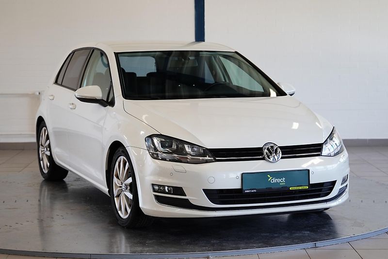 Volkswagen Golf - fotka 8 z 33