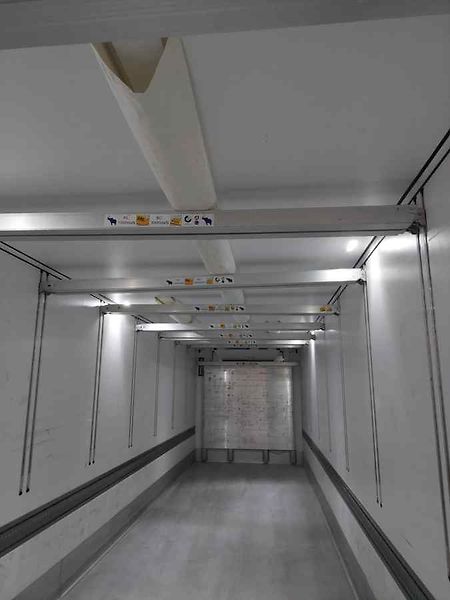 Schmitz Ostatní SKO 24 Carrier Vector 1550 dvo - fotka 9 z 27