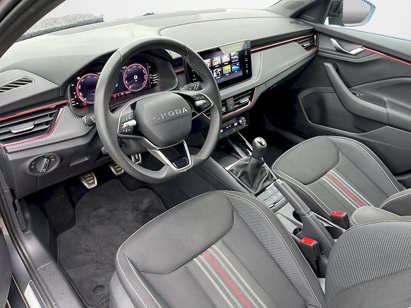 Škoda Scala (2026) 1.5 TSI 110 kW Monte Carlo - fotka 5 z 35