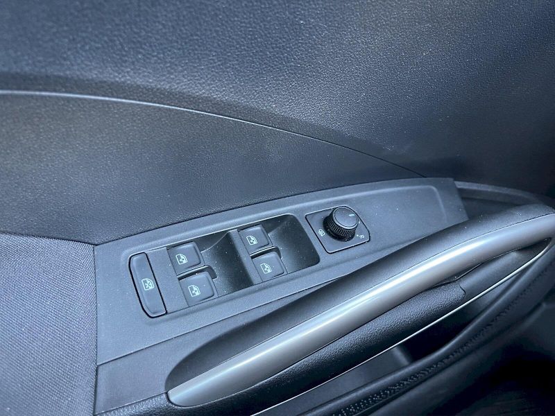 Škoda Fabia (2022) 1.0 TSI 70kW Style Plus - fotka 21 z 34
