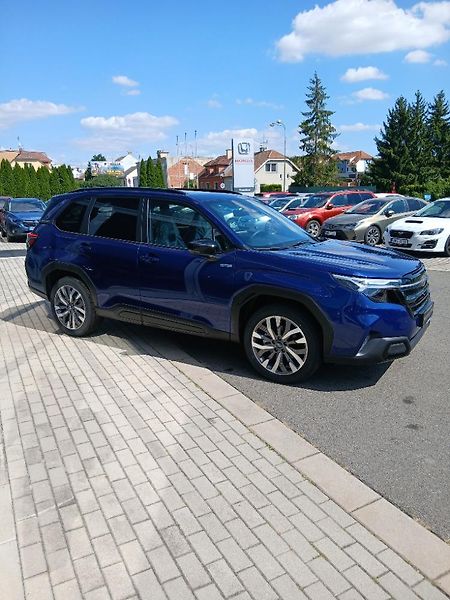 Subaru Forester (2025) 2.0i-S ES TOURING  *NOVINKA* - fotka 5 z 10