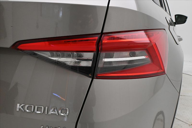 Škoda Kodiaq 2,0 TDI 110 kW DSG 4x4 Ambitio - fotka 30 z 31