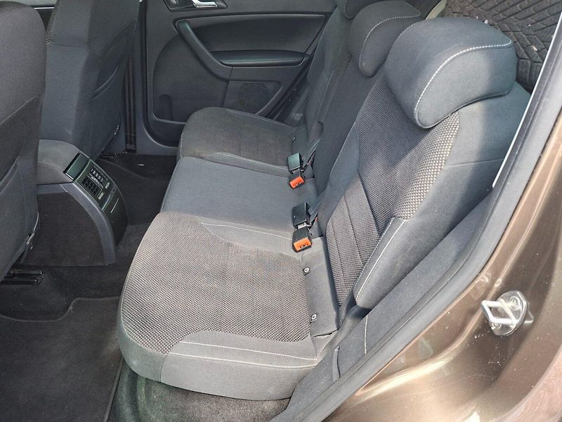 Škoda Yeti (2015) 2.0TDI 81kW 4X4 OUTDOOR -1.MAJ - fotka 22 z 35