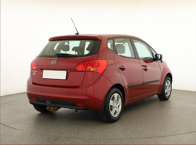Kia Venga (2010) 1.4 CVVT, Tažné, jezdí dobře - fotka 5 z 11