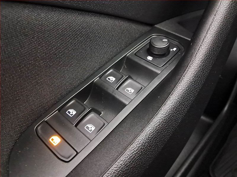 Škoda Scala (2024) Selection 1.0 TSI, ČR,1.maj - fotka 14 z 17