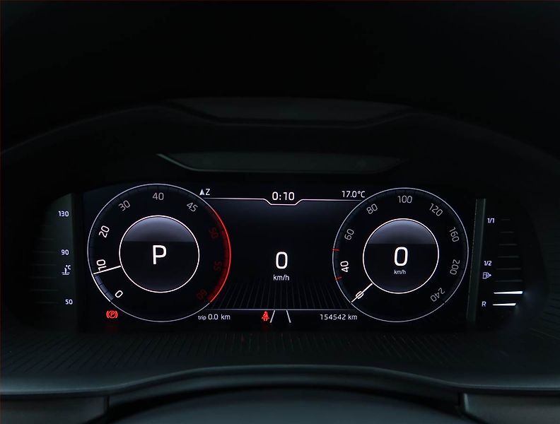 Škoda Kamiq (2019) 1.6 TDI, Automat, Navi - fotka 11 z 24