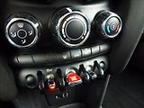 Mini One 1,5 D 5 dveří  TWINPOWER TURBO - náhled 36