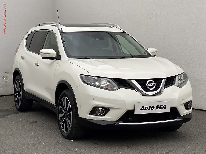 Nissan X-Trail (2015) 1.6dCi, Tekna, TZ, panor - fotografie inzerátu