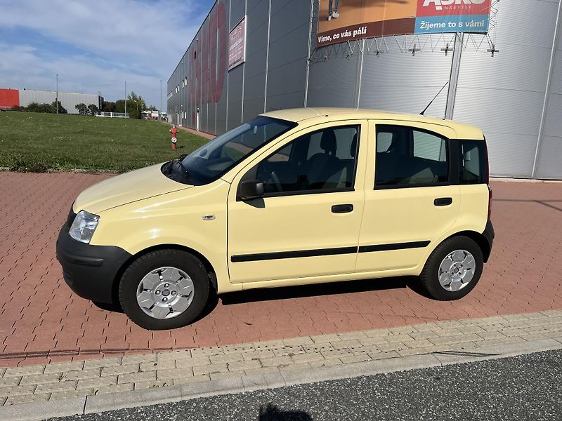 Fiat Panda 1.1 Active - fotka 2 z 26