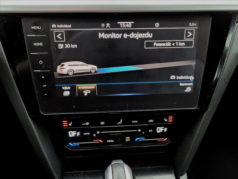Volkswagen Arteon Shooting Brake 1,4 tsi,DSG,R LINE,PHEV,NAVI - fotka 25 z 44
