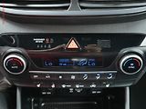 Hyundai Tucson (2020) 1.6T-GDi 4x4, ČR, Navi, kůže - náhled 17