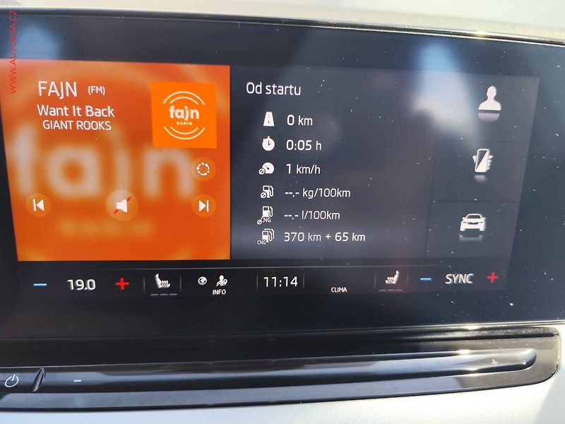 Škoda Octavia (2021) 1.5TSi, 2.maj,ČR, DSG, LED - fotka 14 z 27