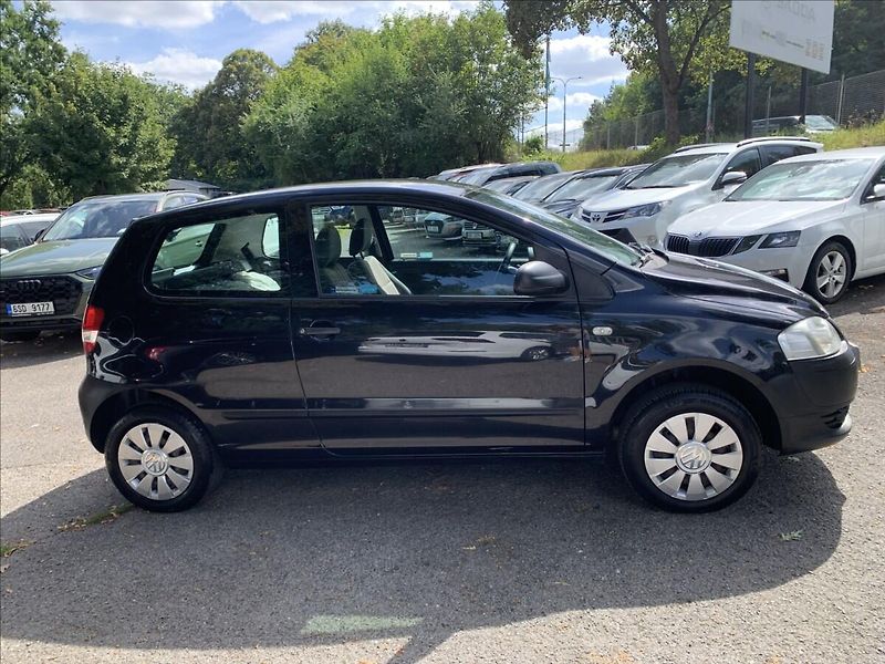 Volkswagen Fox 1,2 i ČR,CEBIA - fotka 4 z 15