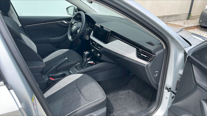 Škoda Scala (2024) SELEC TSI 110/1.5 A7F - fotka 11 z 27