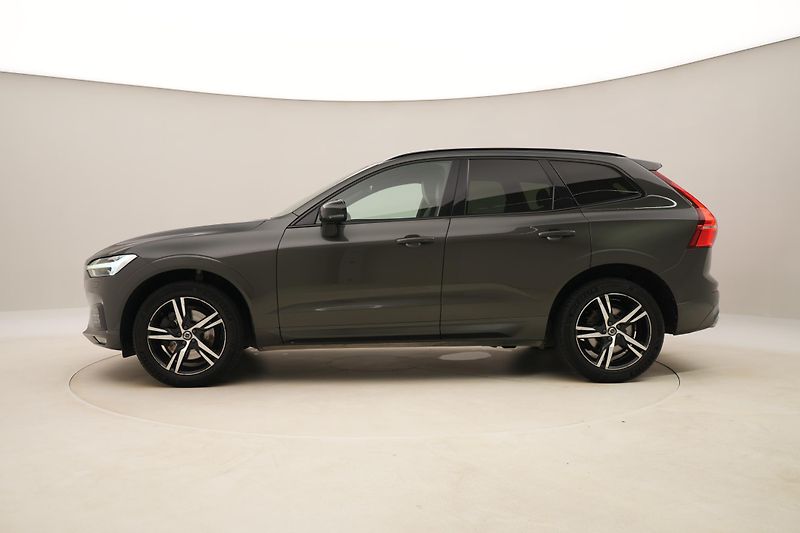 Volvo XC60 T5 AWD R-DESIGN AUT CZ - fotka 9 z 46