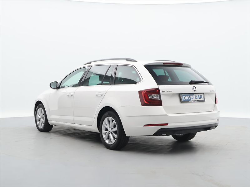 Škoda Octavia 1,6 TDI 85kW DSG Style LED CZ - fotka 4 z 22