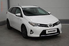 Toyota Auris (2015) 1.4D, 1.maj,ČR, autoAC - fotografie inzerátu