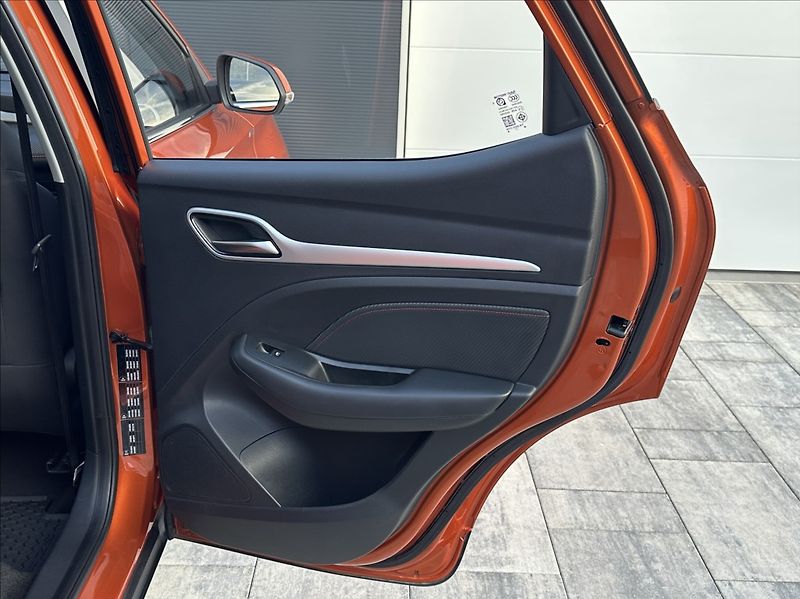MG ZS 1,5 DVVT 106PS  Essential - fotka 21 z 54