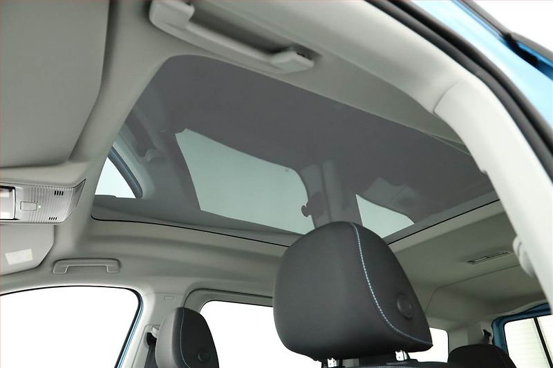 Ford Tourneo Connect (2025) Maxi 2.0 EcoBlue - fotka 11 z 21