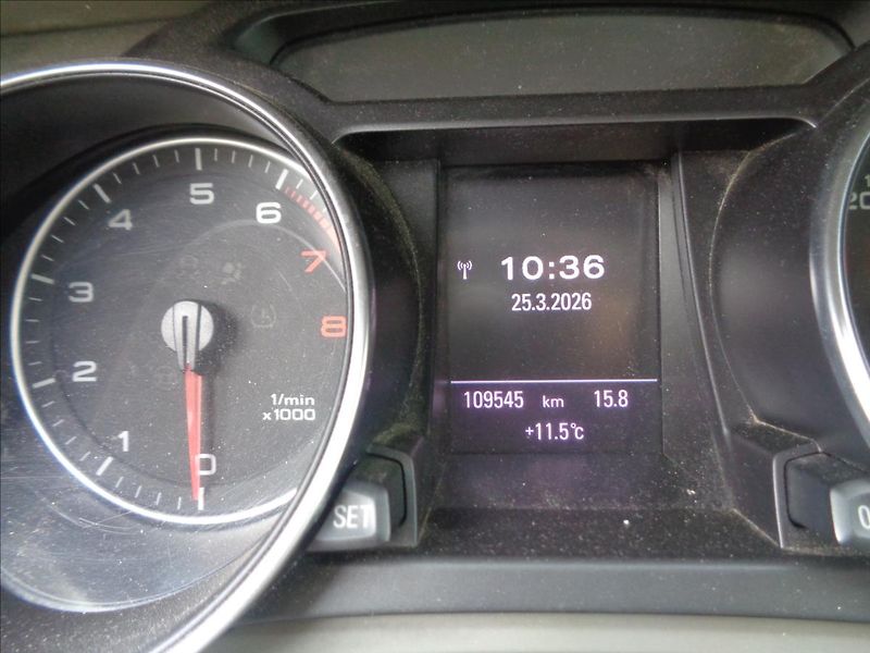 Audi A5 2,0 - fotka 13 z 20