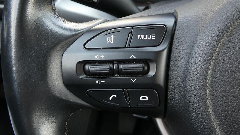 Kia Rio 1,2 DPi Comfort - fotka 11 z 22