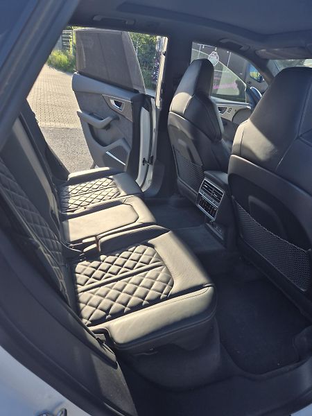 Audi SQ8 (2020) Stav perfektní - fotka 8 z 16