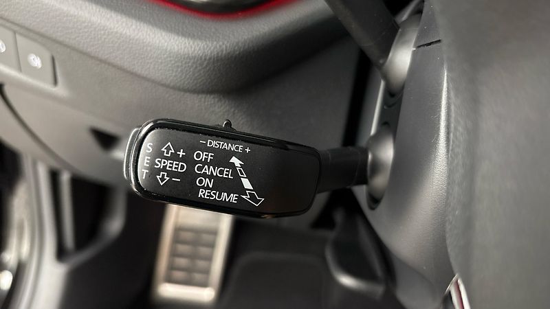 Škoda Octavia 2.0 TDI DSG RS - fotka 14 z 33