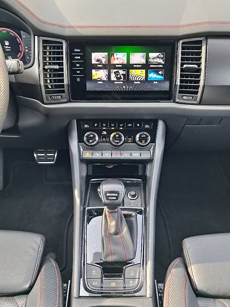 Škoda Kodiaq (2023) RS 2.0 TSI / 180 kW 4x4 DSG7 - fotka 18 z 33