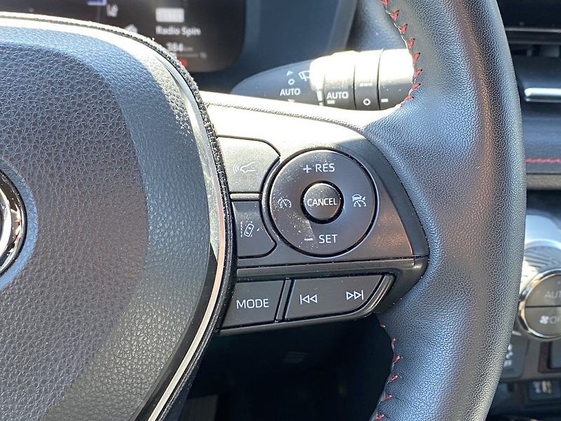 Toyota RAV4 2.5Plug-in, ČR, Selection, 4x4 - fotka 19 z 36