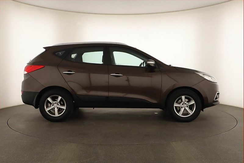 Hyundai ix35 (2012) 1.6 GDI, Tempomat - fotka 6 z 14