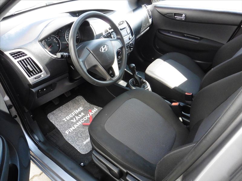 Hyundai i20 1,2i Klima, nové ČR - fotka 9 z 12