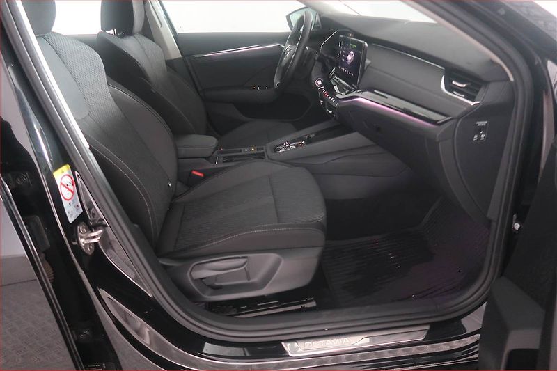 Škoda Octavia (2023) 2.0 TDI, Automat, ČR,1.maj - fotka 9 z 19