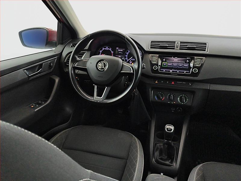 Škoda Fabia (2020) 1.0 TSI, Tempomat - fotka 7 z 15