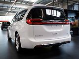 Chrysler Pacifica (2026) 3.6 Select AWD, 360 Cam 2x LCD - náhled 2
