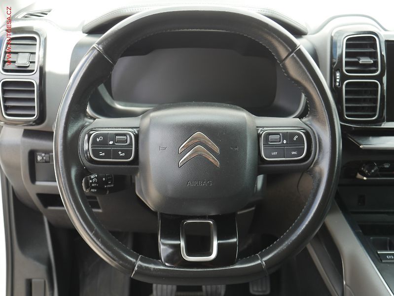 Citroën C5 Aircross (2019) 1.5 HDi, Feel, navi, kamera - fotka 13 z 18