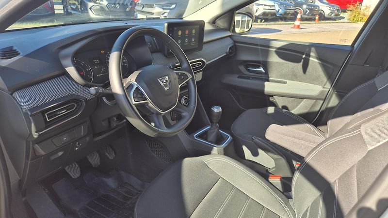 Dacia Sandero (2022) Comfort TCE 100 LPG - fotka 10 z 25
