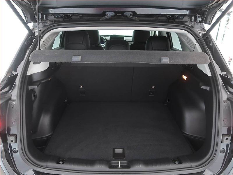 Jeep Compass (2021) 1.3 T-GDI - fotka 14 z 17