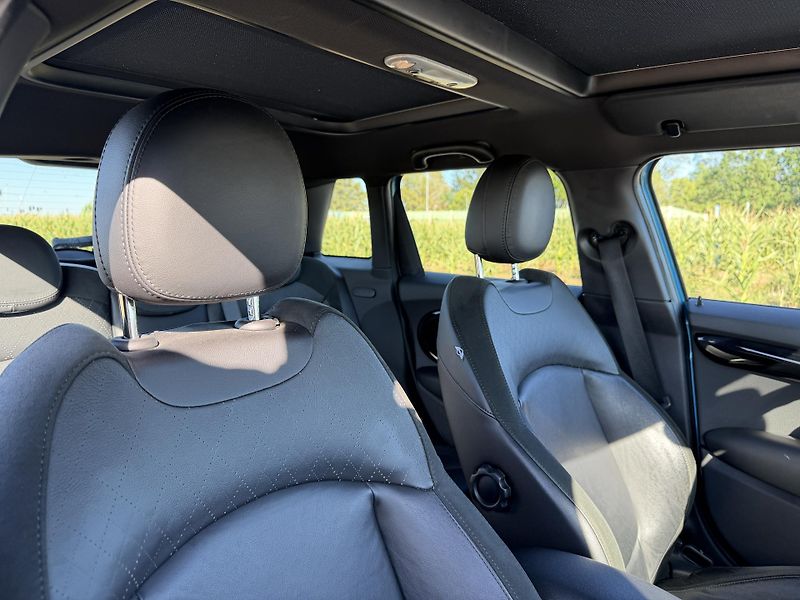 Mini Cooper S 2.0i LED PANORAMA NAVI KŮŽE - fotka 37 z 46