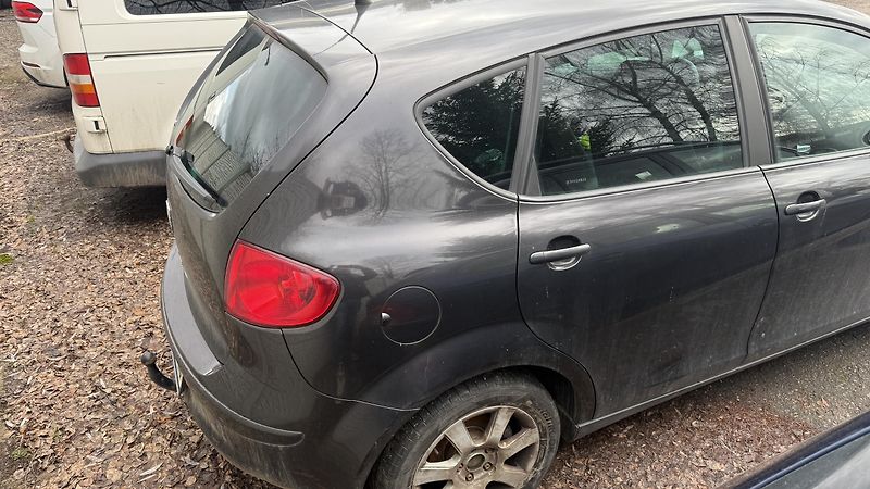 Seat Altea (2007) 2.0 TDI 103KW BKD AIRBAGY OK - fotka 3 z 9