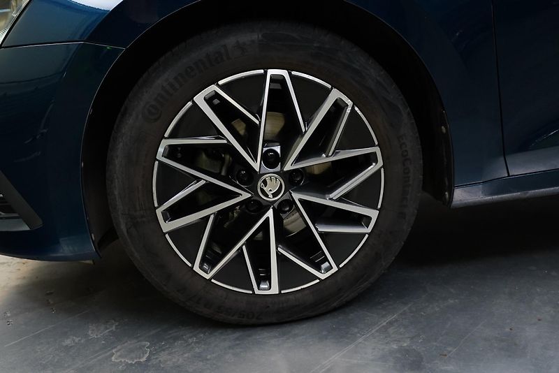 Škoda Octavia - fotka 10 z 27